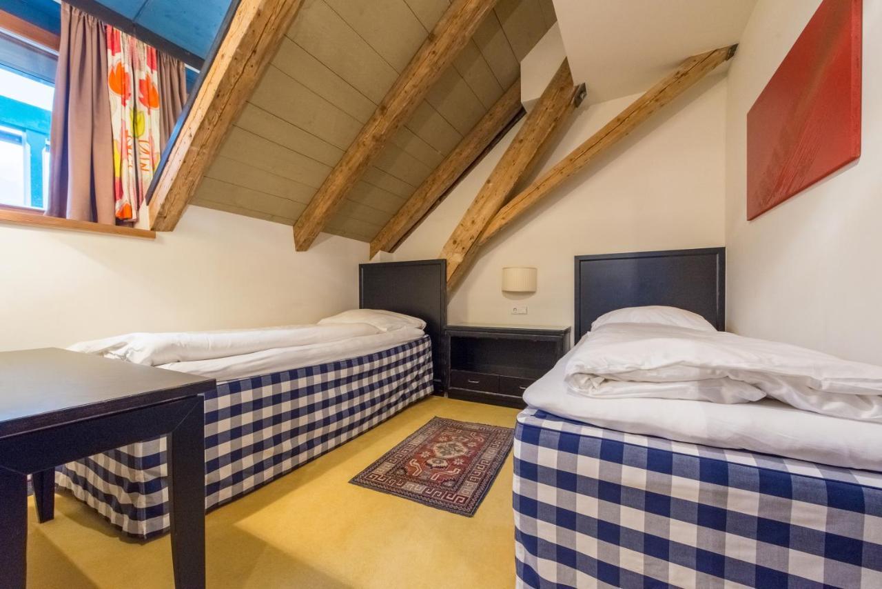 Adler Suite & Stube Villabassa Eksteriør billede