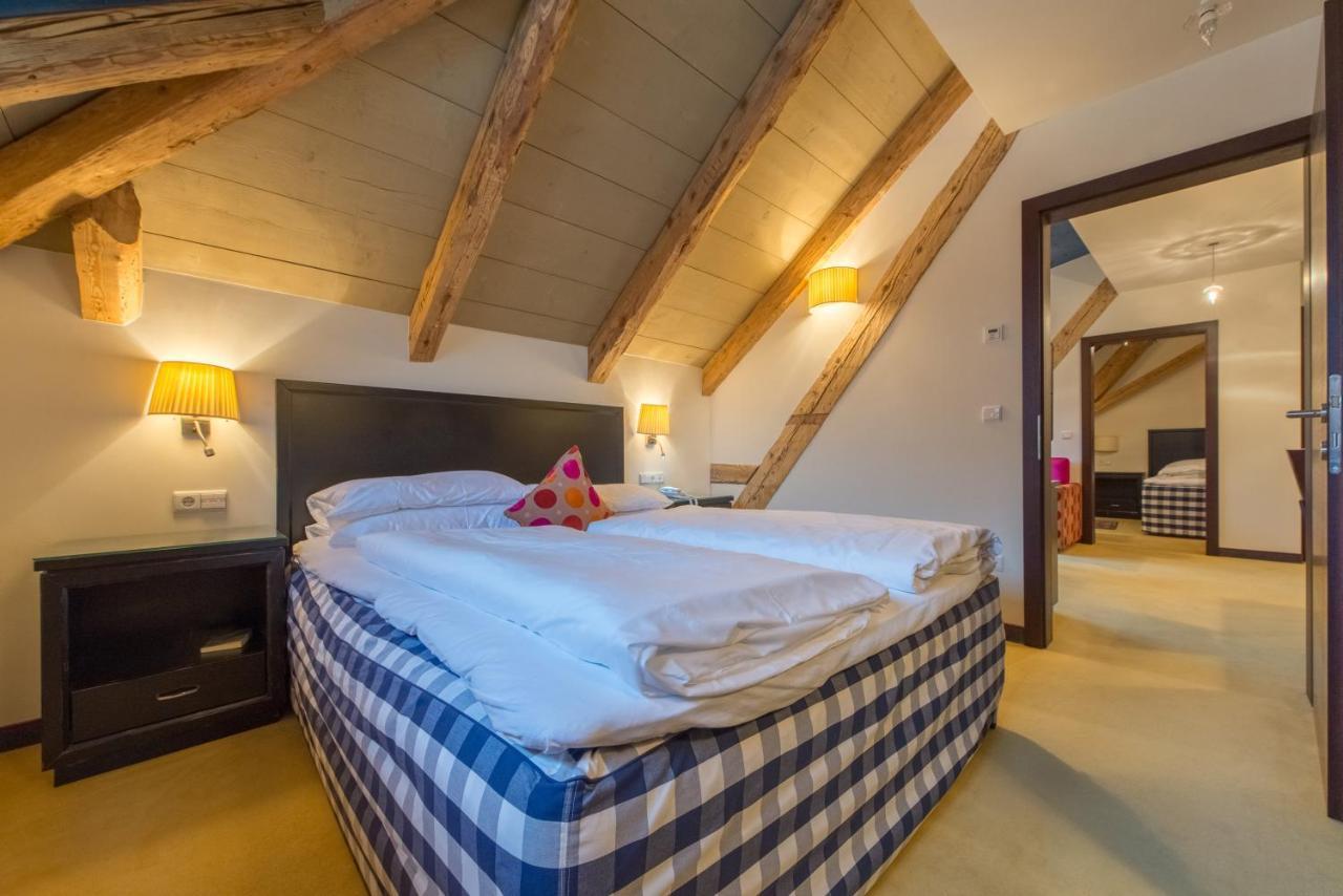 Adler Suite & Stube Villabassa Eksteriør billede