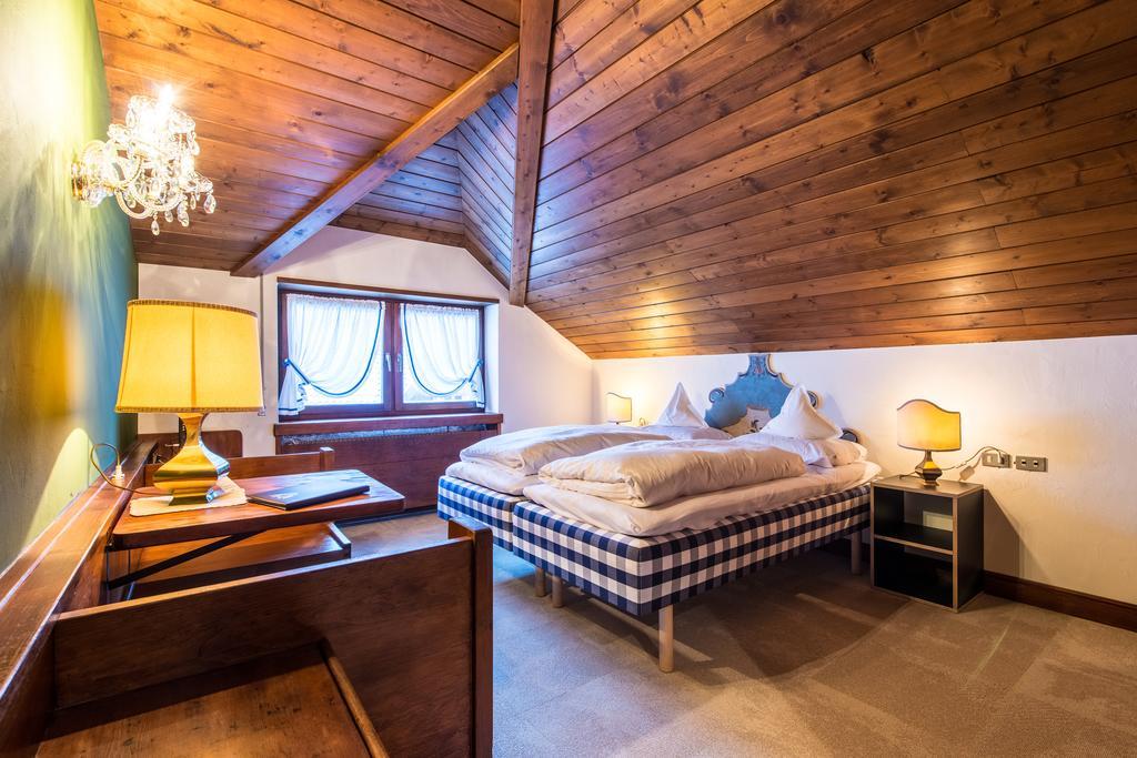 Adler Suite & Stube Villabassa Eksteriør billede