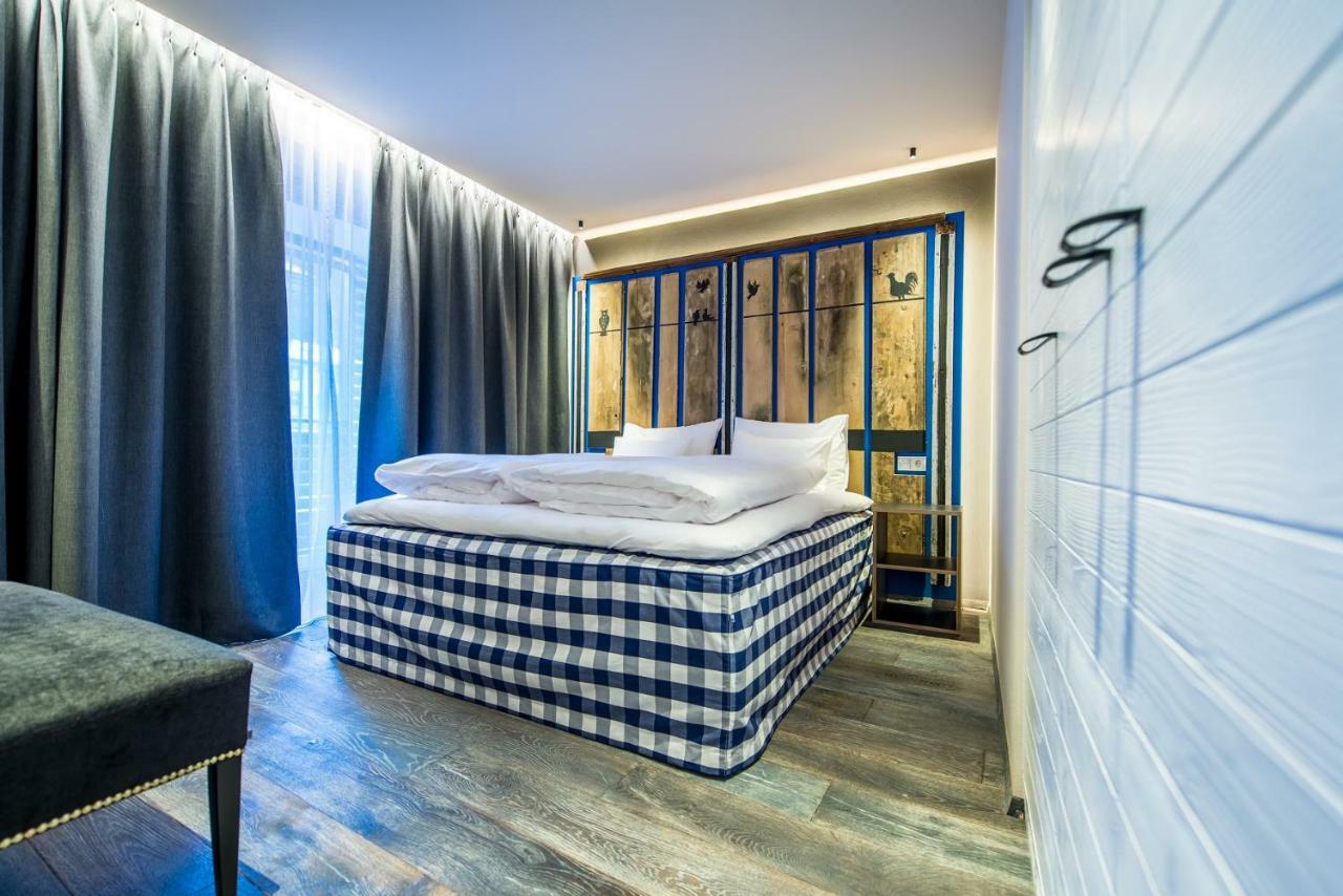 Adler Suite & Stube Villabassa Eksteriør billede